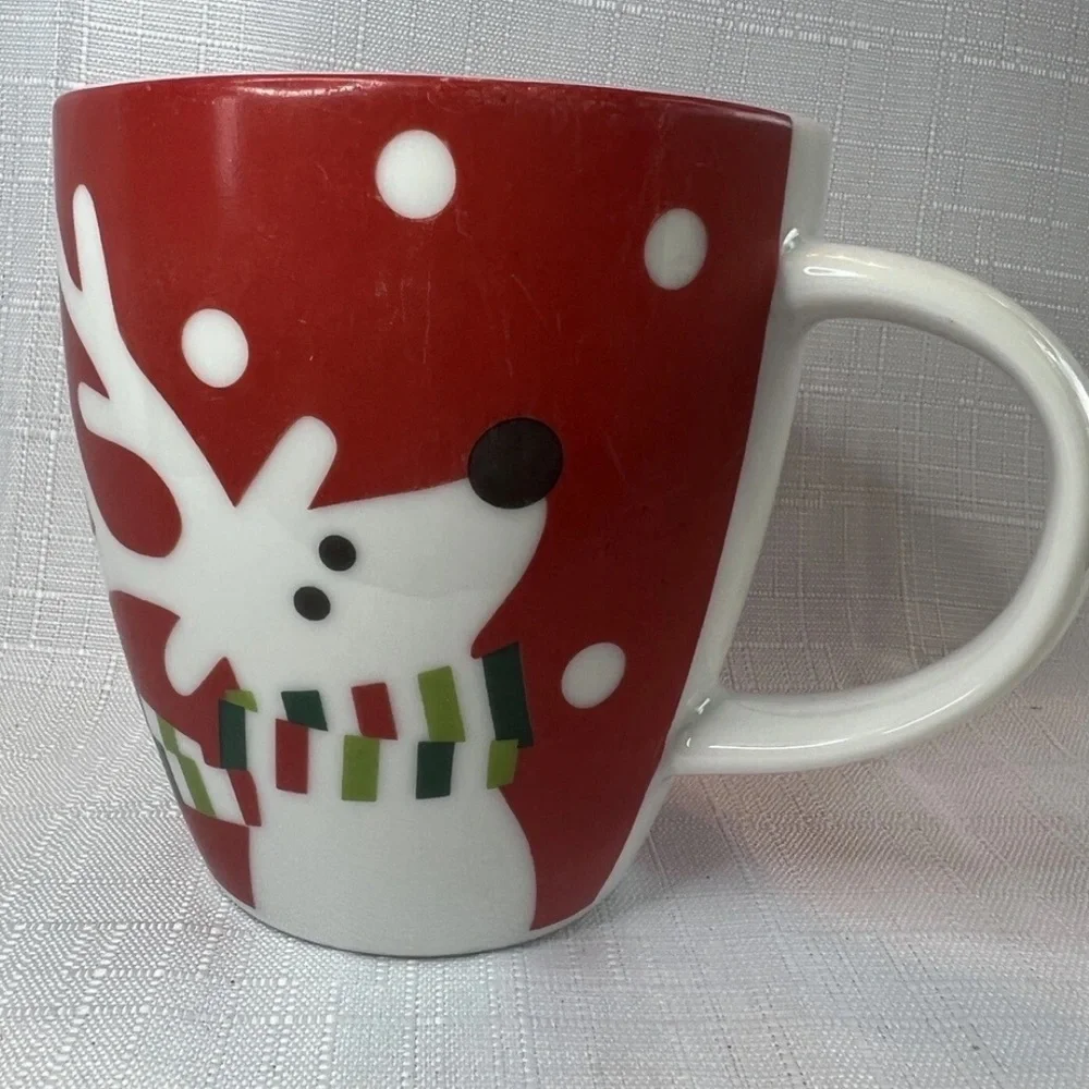 CRATE & BARREL HOLIDAY SEASONAL CHRISTMAS REINDEER W/SCARF RED MUG CUP